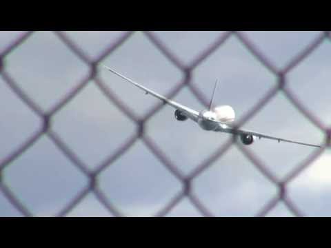 One of the Best Go-Arounds you will ever see Air Canada 016