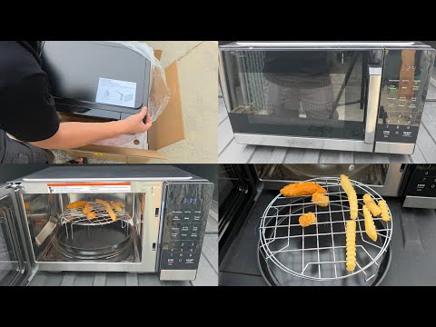 BLACK & DECKER ES9P032NA 900 Watt 0.9 cu. ft. Microwave Air Fryer Combi Bake Roast & Convection Oven