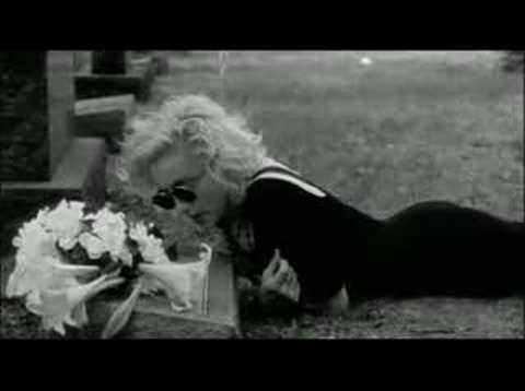 Video per il significato della canzone Promise to try di Madonna