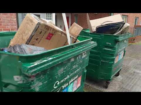 London walk: Angell Town Estate, Brixton - May 15 2022