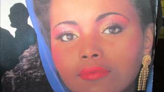 Barbara Pennington  - On a crowded street. 1985 (12" Soul classic)
