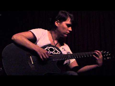 10/10 Kaki King - "Thanks For Supporting Live Music" + Fortuna (Acoustic) @ Hotel Cafe,LA,CA 11/2/10