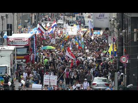 Demo in Berlin 29 08 2020 Friedrichstraße