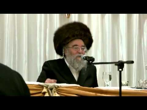 הרב יצחק משה ארלנגר הכנסת ספר תורה באשדוד