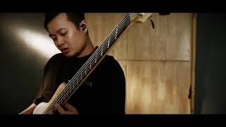 Video thumbnail for Cort A5 Plus SCMS - Chris by Cort Guitars and Basses