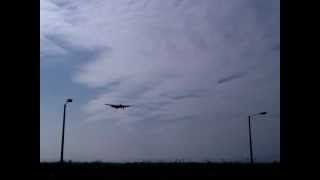 preview picture of video 'Lancaster Bomber @ Manston Airport Kent'
