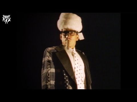 Digital Underground - The Humpty Dance (Music Video) [Explicit]