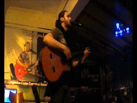 TUNA DEMİREL-Sigaramın dumanına sarsam.wmv