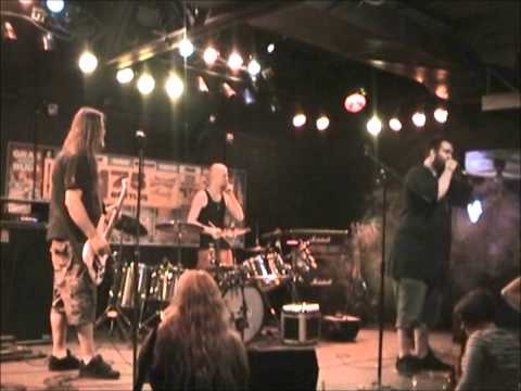Second Gate - claymore (LIVE) 2012 @ the thirsty Whale