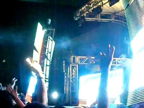 Steve Aoki - Ladi Dadi Part II @ Puerto Rico 2012