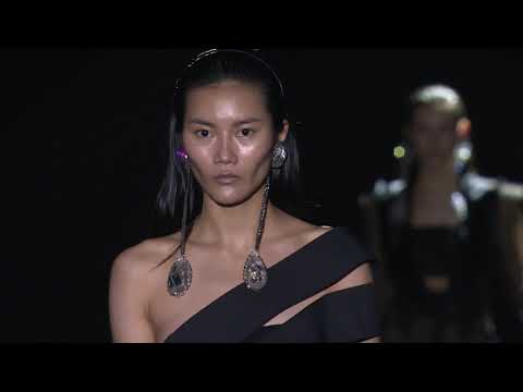 Desfile Roberto Diz colección Otoño invierno 2020-2021 - MBFWM