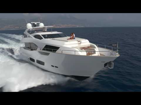 2024 Sunseeker 95 Yacht