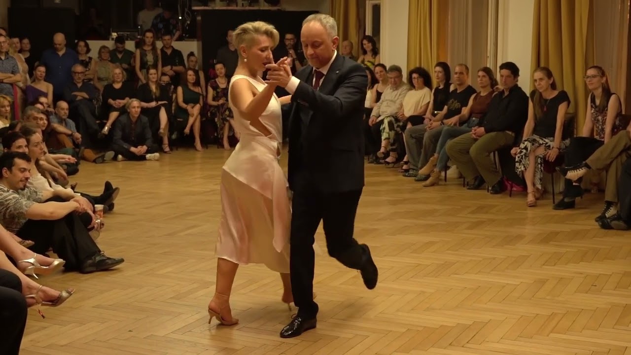 Video thumbnail for Katalin Czidor and Tihamér Bogdán – Flor de Monserrat by Rodolfo Biagi at El Sabor de Hungría 2025