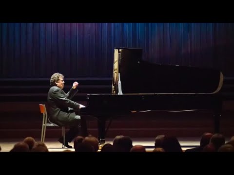 Arcadi Volodos plays 3 Schubert-Liszt lieder - live 2000