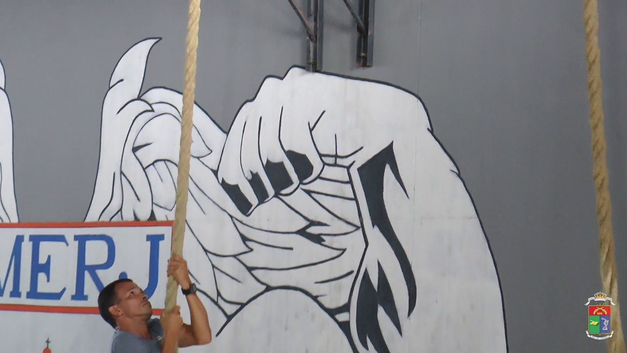 Programa Boa forma, policial - Subida na Corda Vertical