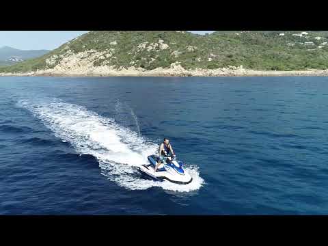 VIDEO. Le scooter des mers FX-HO : entre élégance et performance sportive