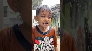Download lagu Abdul mandi hujan mp3