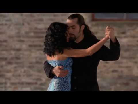 Pablo Veron & Geraldine Rojas dance to 'Una Emocion' (No movie credits)