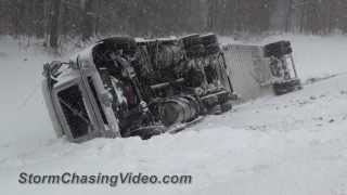 preview picture of video '12/6/2013 Mount Vernon, IL Winter Storm Travel Hazards'