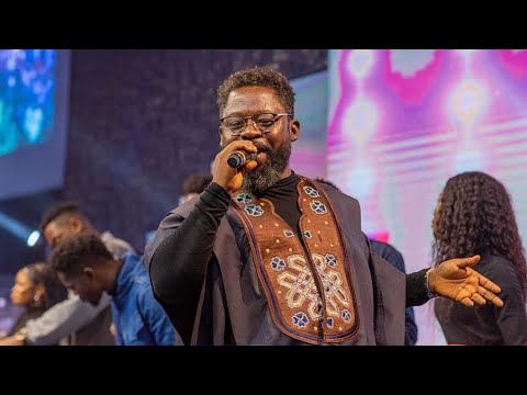 Best Ariaria Praise Ever by Peter Stonecold: Ebenizer (Nathaniel Bassey)