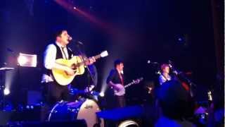 Mumford &amp; Sons, feat. Jerry Douglas - &quot;The Boxer&quot;