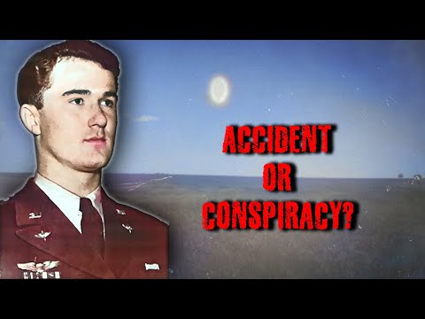 The Pilot Who Chased a UFO