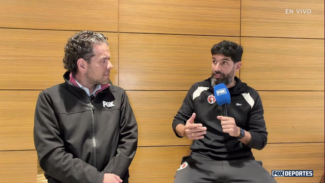 EXCLUSIVA CON EL 'LOCO' ABREU | "Lo tenemos totalmente convocable", sobre Gil Mora | Mother Soccer