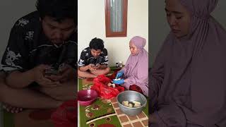 Download lagu Perdana buat cemilan pedas manis dari singkong atau ubi kayu😱 #youtube #vlog #video #fyp #viral  mp3