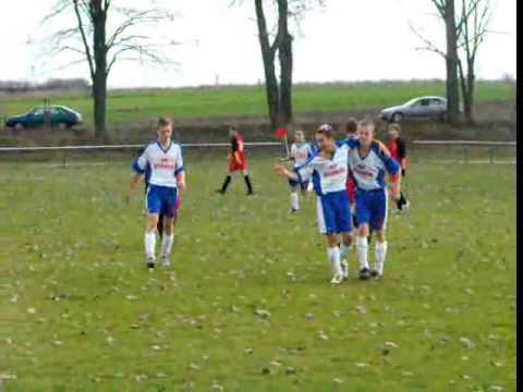 2008.11.16 Sęp Żelechów (juniorzy) - Orlik 14 Radom: Piotrek Owczarczyk na 1:0
