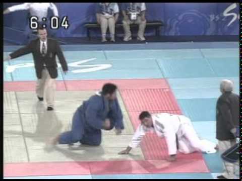 2000 Olympic Judo   Douillet vs Shinohara
