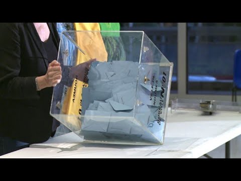 Neukaledonien im Pazifik bleibt Teil Frankreichs