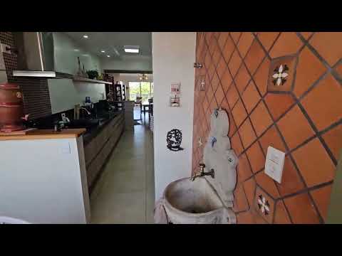 Apartamento disponível para venda no Centro em Mococa-SP.