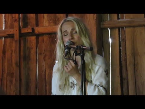 Lenna Kuurmaa - Mina jään - Kõlli Küünikontsert