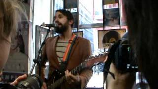 Peter, Bjorn & John new single "Dig a little deeper" live