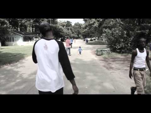 $ee "Lonely" - Official Music Video