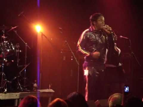 Richie Spice live 2010 Holland - Tivoli Utrecht  - 5. Ano me Dat.MP4