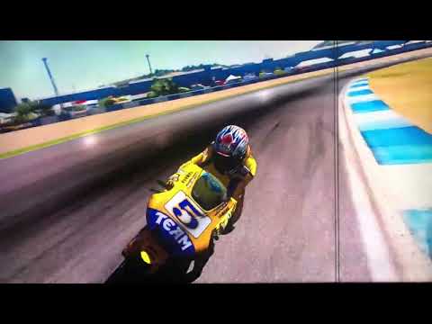 MOTOGP ‘06 XBOX 360 JEREZ LAPS 2 COLIN EDWARDS YAMAHA RACING YAMAHA YZR-M1 4-STROKE INLINE 4