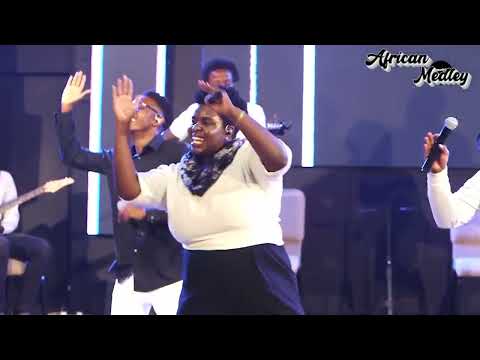 Uinuliwe Bwana Wa Mabwana | Shangwe Hallelujah | African Medley