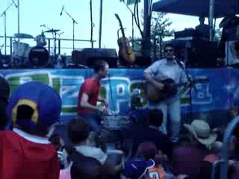 Jeff Tweedy (Wilco) & Bill Belzer - New Madrid at Lolla 2008