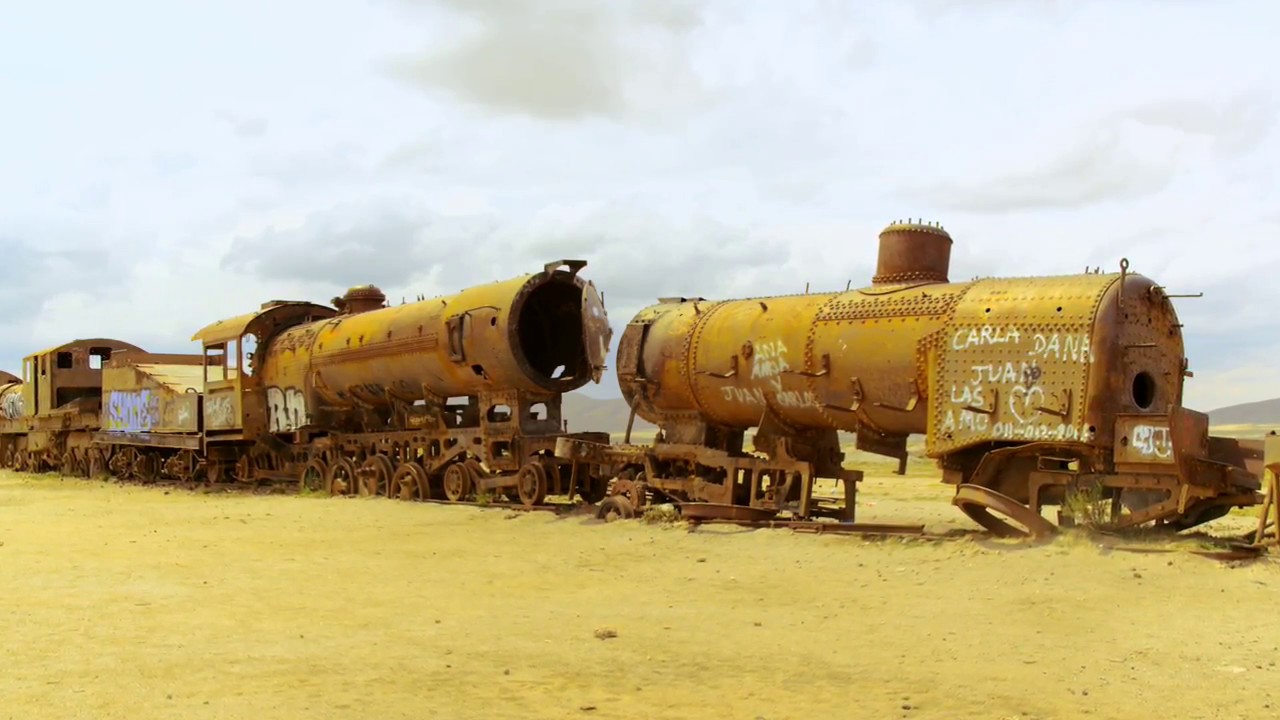 Bolivien: Potosi Eisenbahnfriedhof (0:54) 