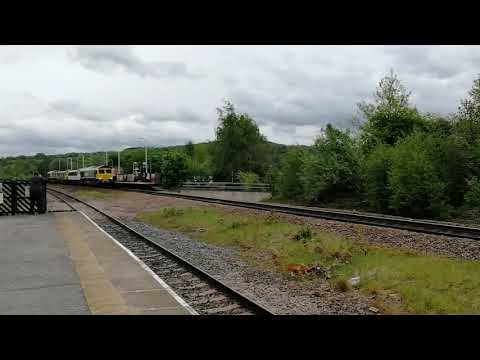 66606, 90013, 90049 and 66553 pass through Mirfield.