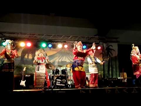 Dansgroep Bunga Melati @Pasar Malam Leek 9 november 2013