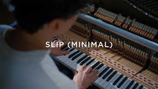 Elliot Moss – Slip (Minimal) [Official Music Video]