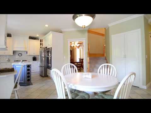 12779 24 Avenue, South Surrey - The Walker Real Estate Team