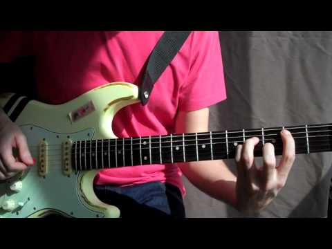 El Fantasma de la Transición - Triángulo de Amor Bizarro - Acordes guitarra - Como tocar