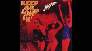 Musique - Keep On Jumpin' video