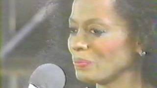DIANA ROSS LIVE - WE ARE A FAMILY - 1983