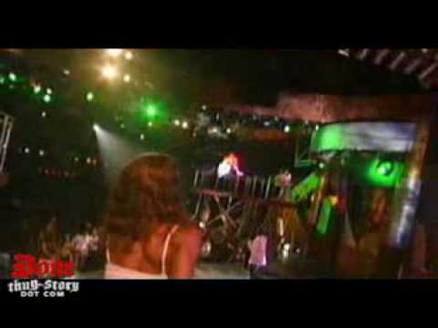 Chamillionaire ft. Krayzie Bone - Ridin'.