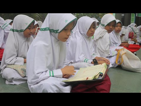 HARI SANTRI 2024 ASY SYAUQI TENGGARONG