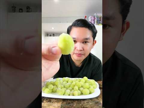 Wow! Sour Patch Grapes 😮‍💨 #shorts